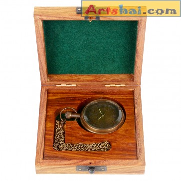 Artshai Antique look mechanical hand winding pocket watch with sheesham wood box